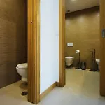 Modern * 2 Bedrooms * Pool Apartment