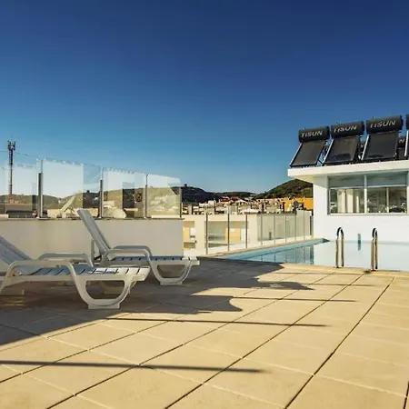 Modern * 2 Bedrooms * Pool Apartamento São Martinho do Porto
