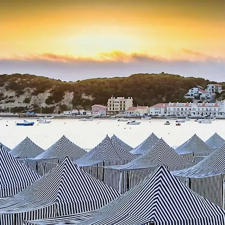 Daire Modern * 2 Bedrooms * Pool São Martinho do Porto
