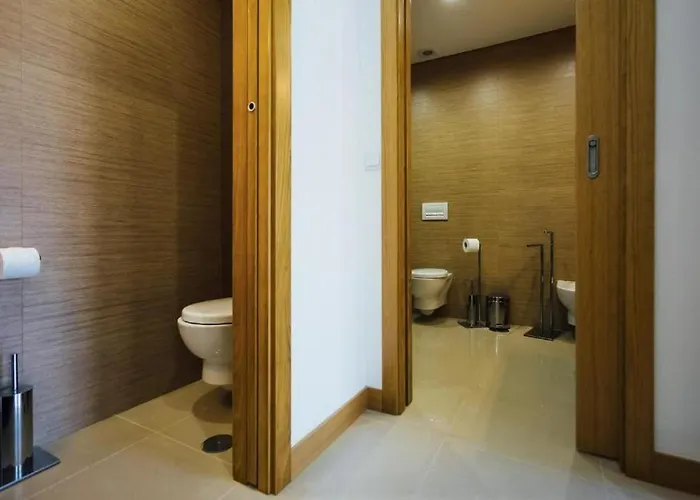Modern * 2 Bedrooms * Pool Daire