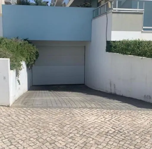 Apartment Modern * 2 Bedrooms * Pool *